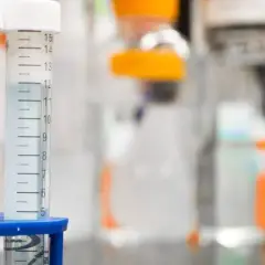 Czy akredytacja laboratorium jest obowiązkowa? Sprawdź, co musisz wiedzieć