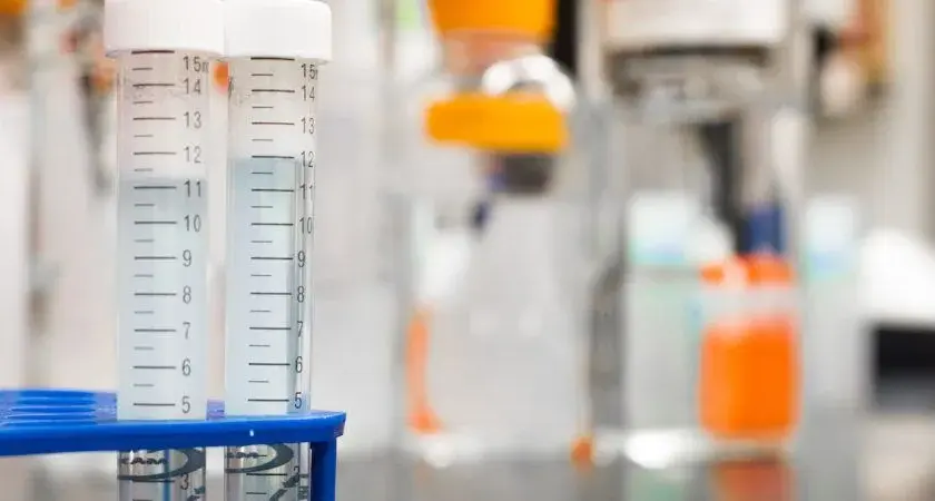 Czy akredytacja laboratorium jest obowiązkowa? Sprawdź, co musisz wiedzieć