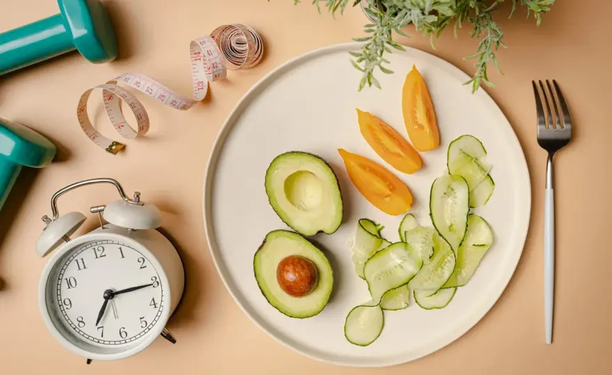 Dieta imitująca post - kiedy szkodzi i komu lepiej jej nie zaczynać